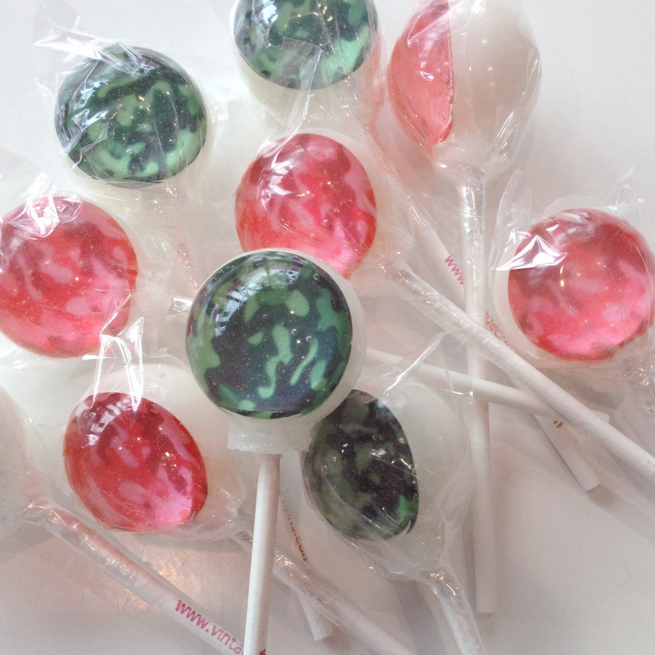 Camouflage Army Military Lollipops 6-piece set by I Want Candy!