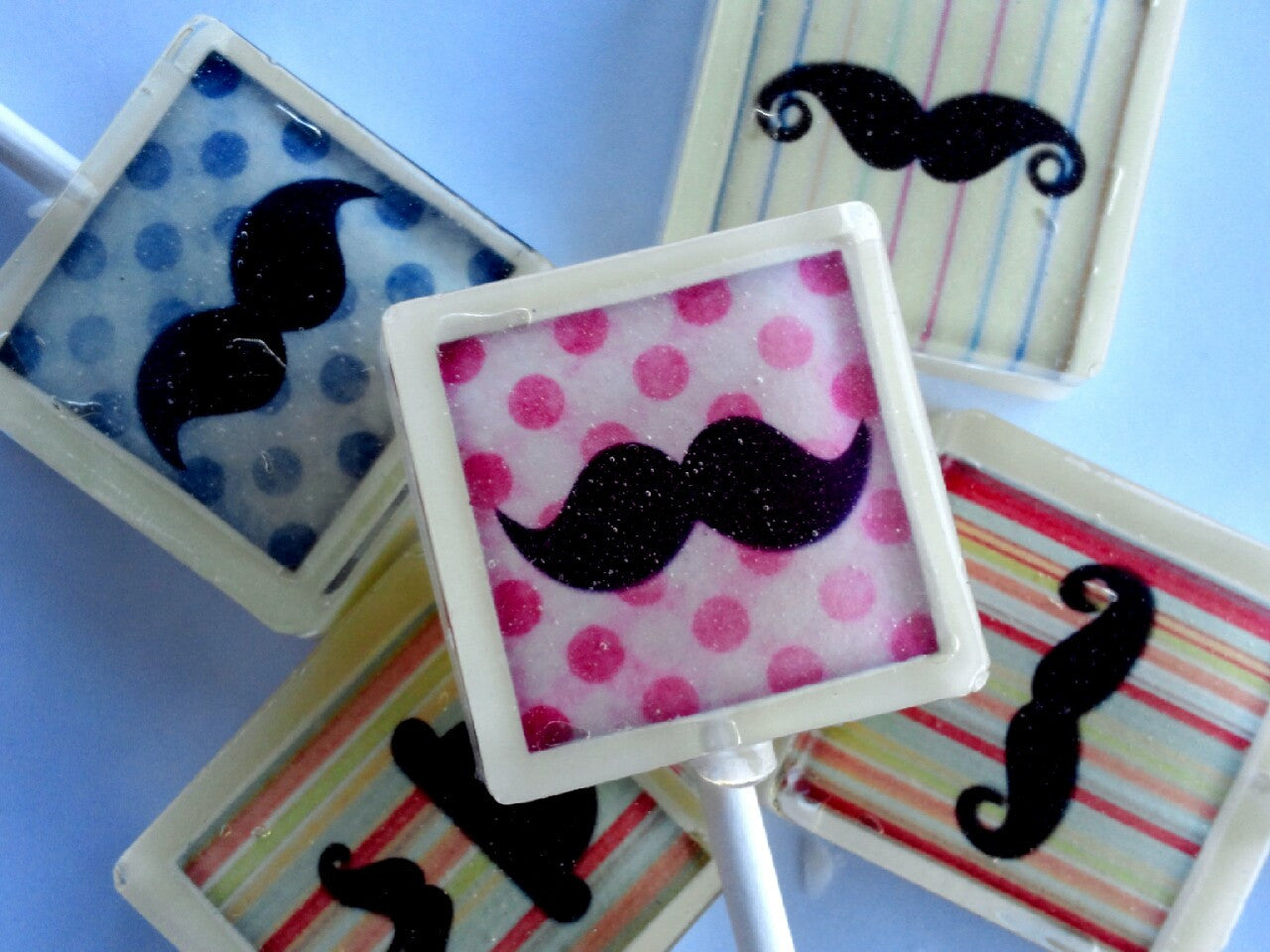 Mustache Lollipops 5-piece set by I Want Candy!