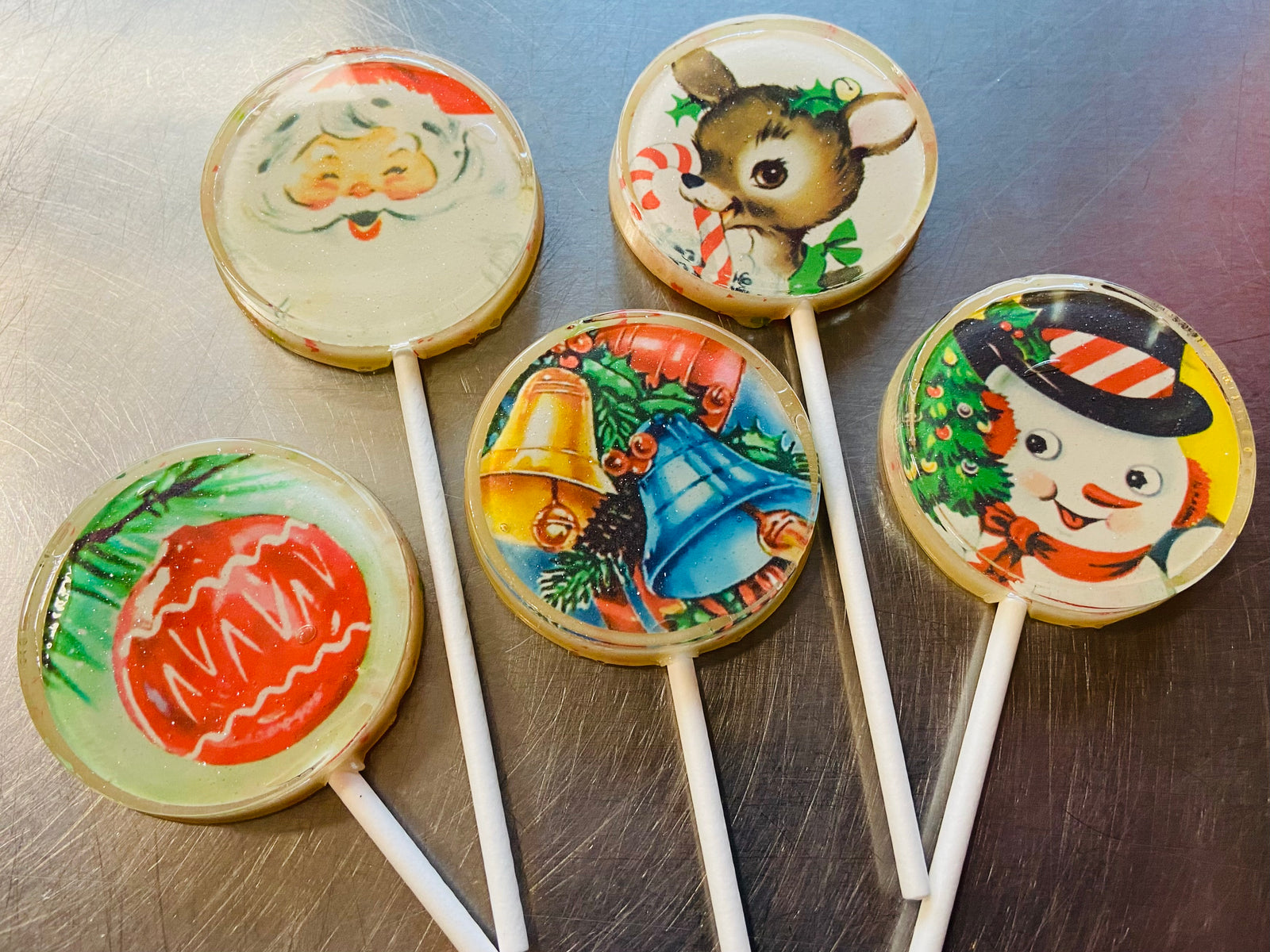 Vintage Christmas Scenes Lollipops 5-piece set by I Want Candy!