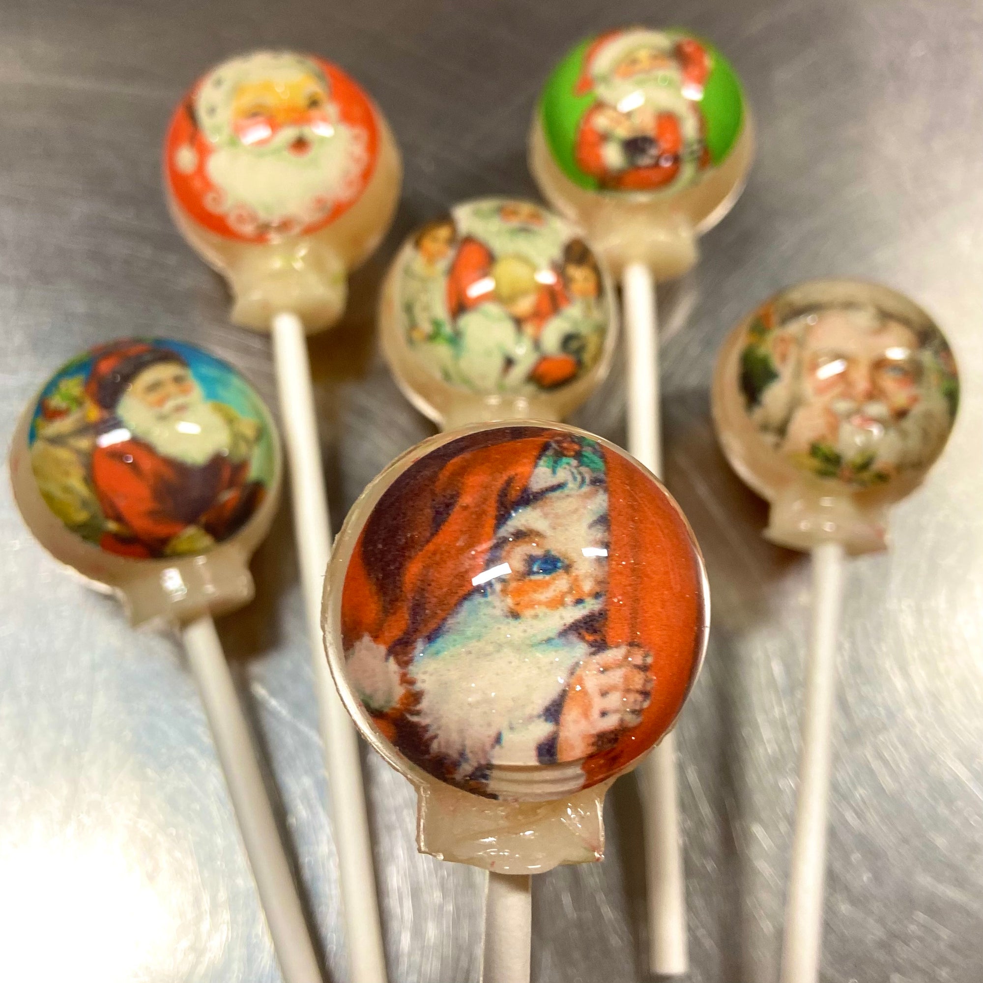 Vintage Santa Lollipops 6-piece set by I Want Candy!