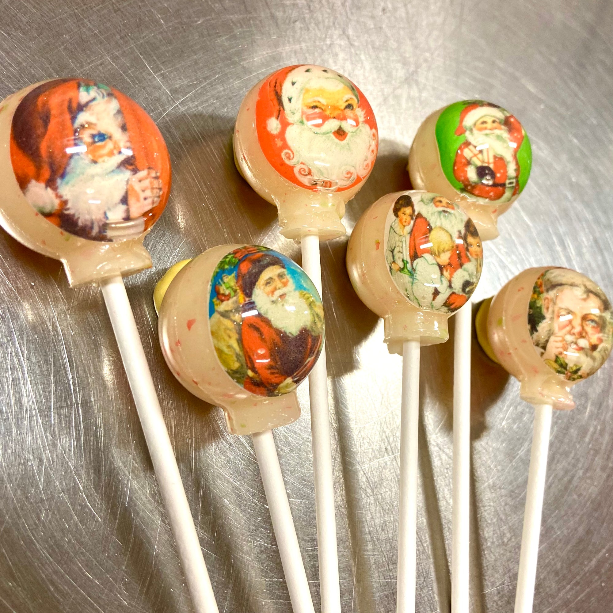 Vintage Santa Lollipops 6-piece set by I Want Candy!