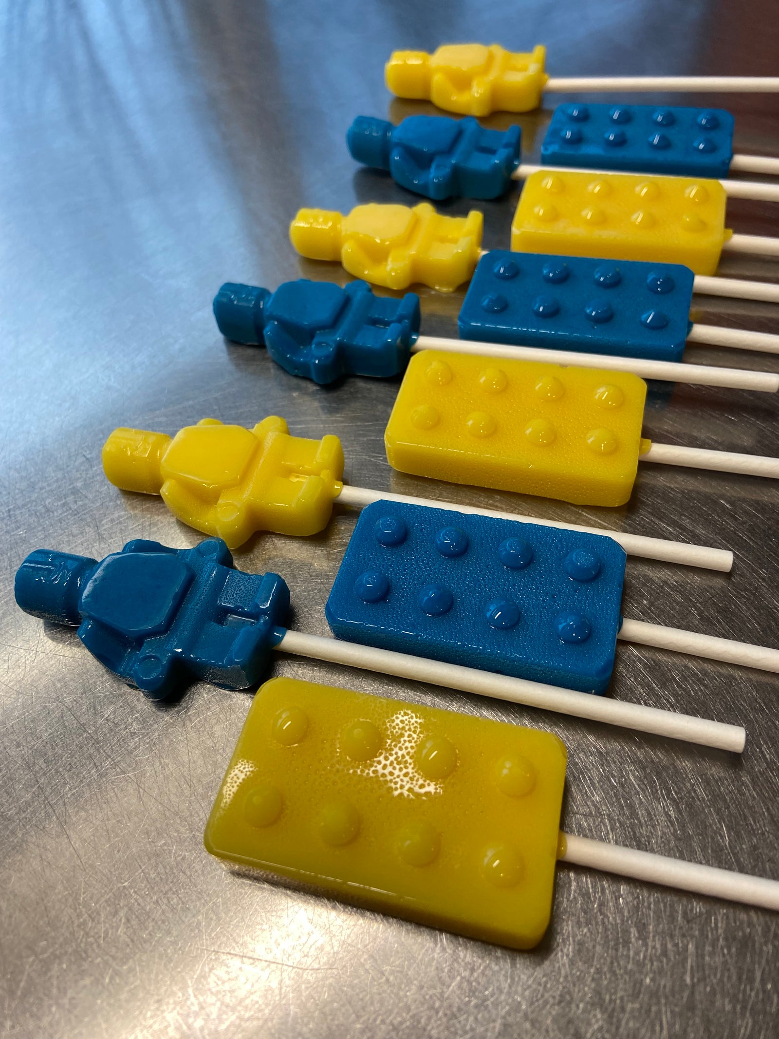 Brick & Fig Lollipops 12-piece set by I Want Candy