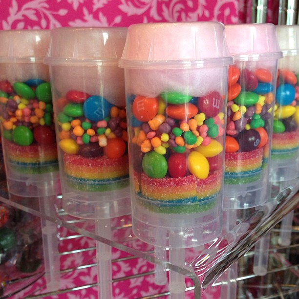 Push Pop Candy Favors by I Want Candy!