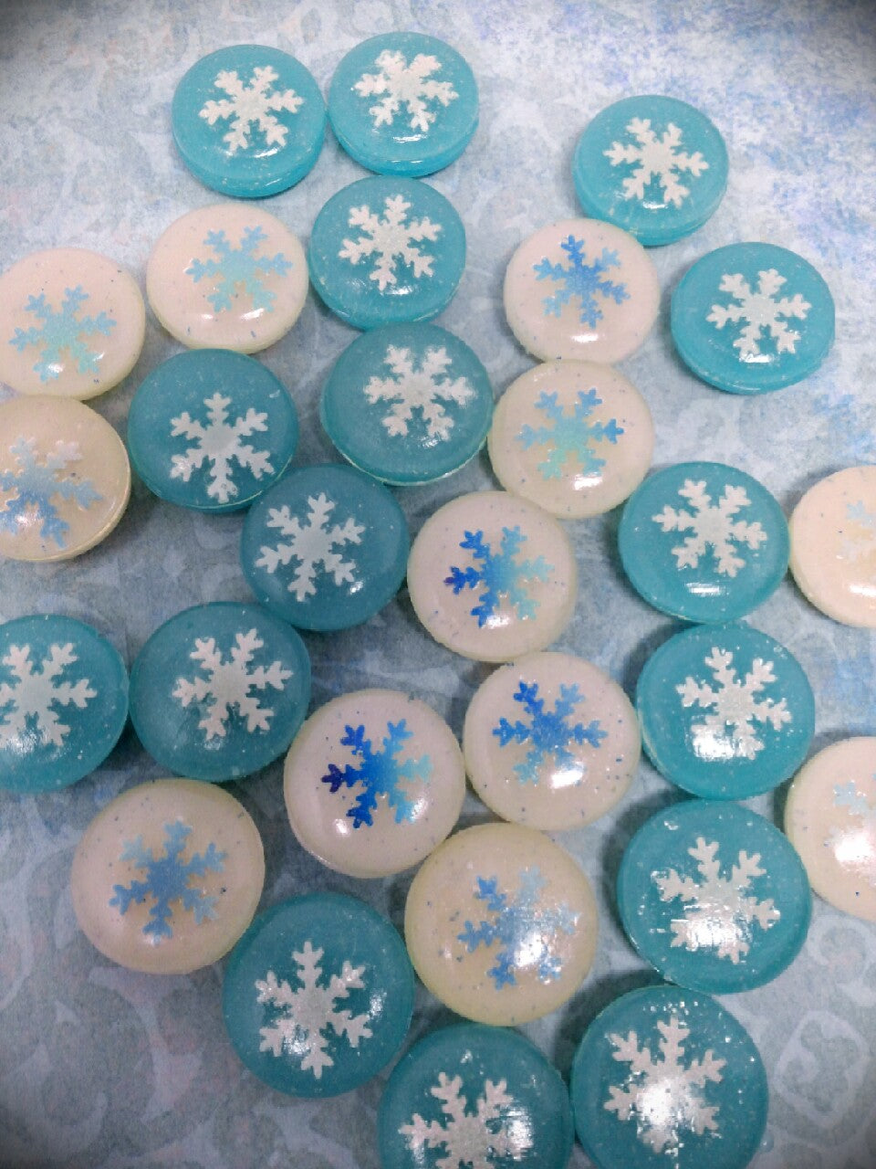 Snowflake Bites by I Want Candy!