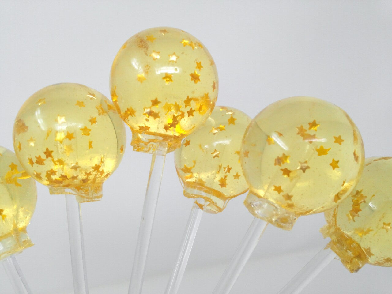 Champagne Celebration Star Lollipops 6-piece set by I Want Candy!
