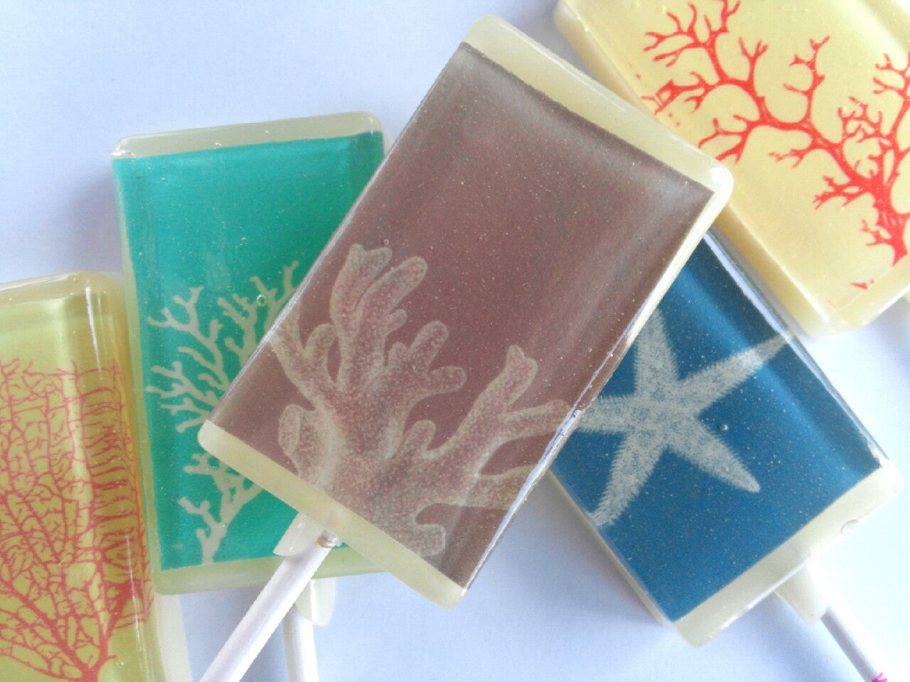 Ocean Coral Lollipops 5-piece set by I Want Candy!