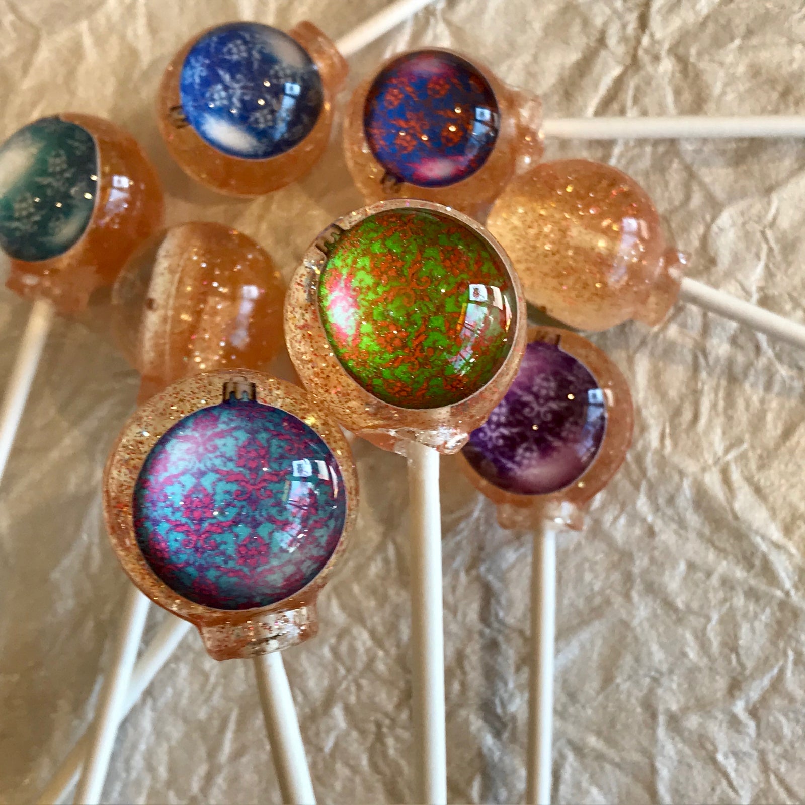 Holiday Ornament Cutout Lollipops 6-piece set by I Want Candy!