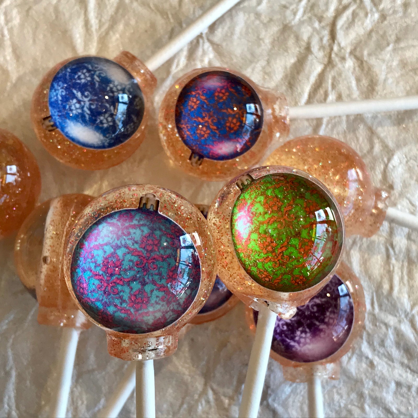 Holiday Ornament Cutout Lollipops 6-piece set by I Want Candy!