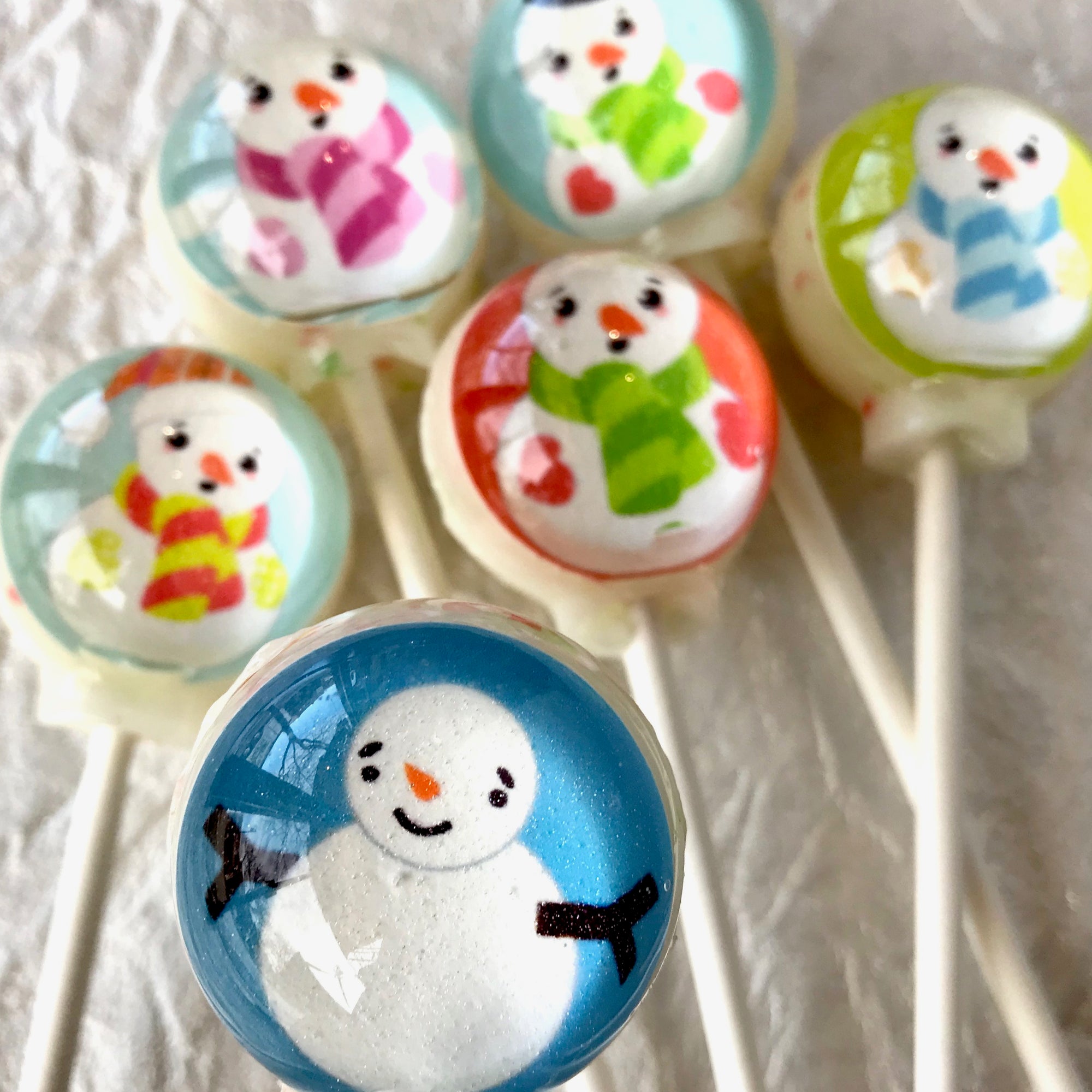 Colorful Snowman Lollipops 6-piece set by I Want Candy!