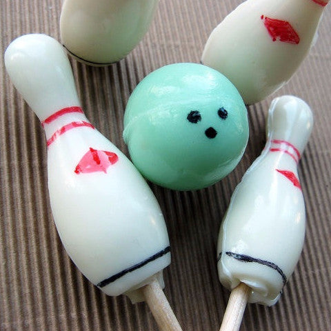Bowling Party Lollipops 20-piece set by I Want Candy!